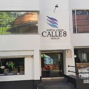 Hostal Lleras Calle 8 אכסניה