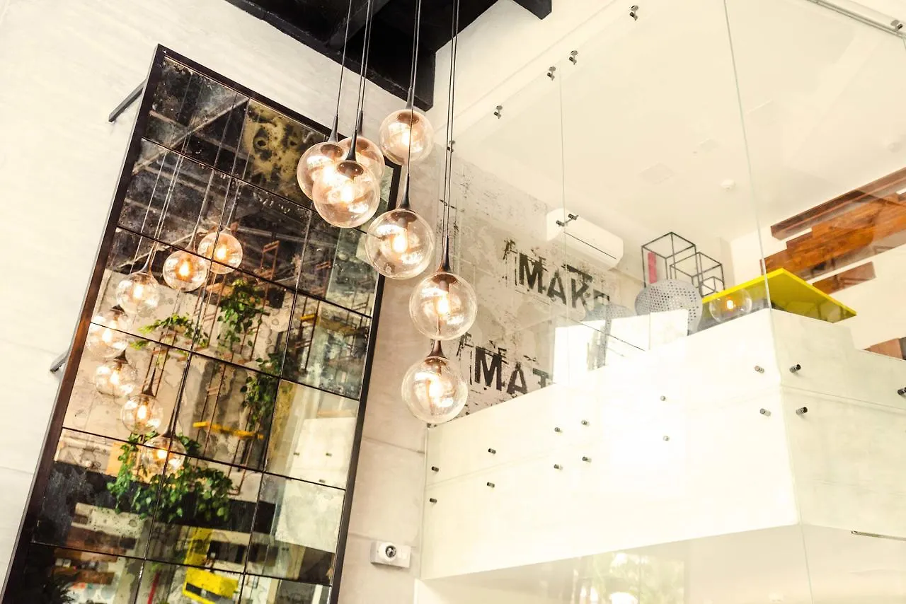 מדיין Epic Boutique Hotel