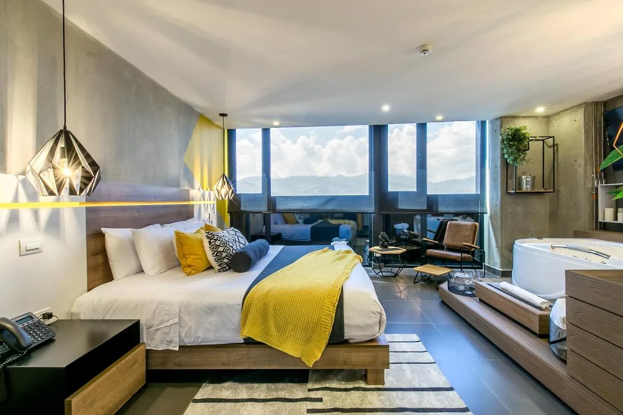 מדיין Epic Boutique Hotel 4*,